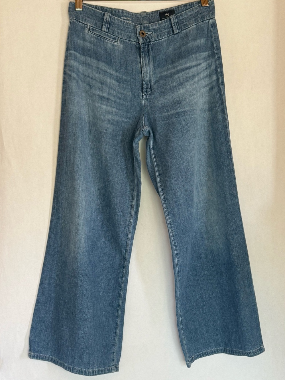 Cropped High-Rise Wide Leg Jeans for Women in Medium Blue Denim